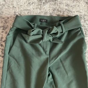 Loft Green Capri Dress Pant with Bow